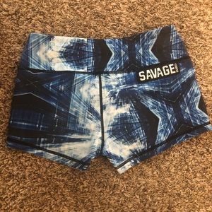 Savage booty shorts M